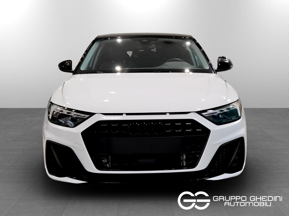 AUDI A1 SPORTBACK 30 1,0 tfsi 116cv Adrenalin Black Edition usato - 3