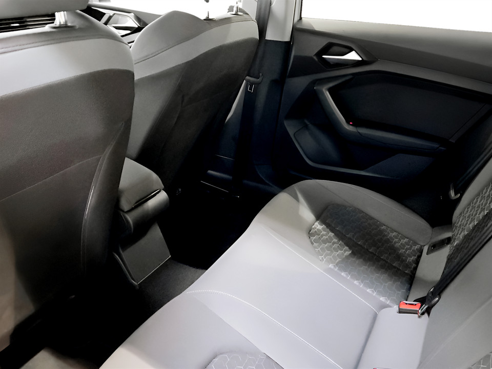 AUDI A1 SPORTBACK 30 1,0 tfsi 116cv Adrenalin Black Edition usato - 10