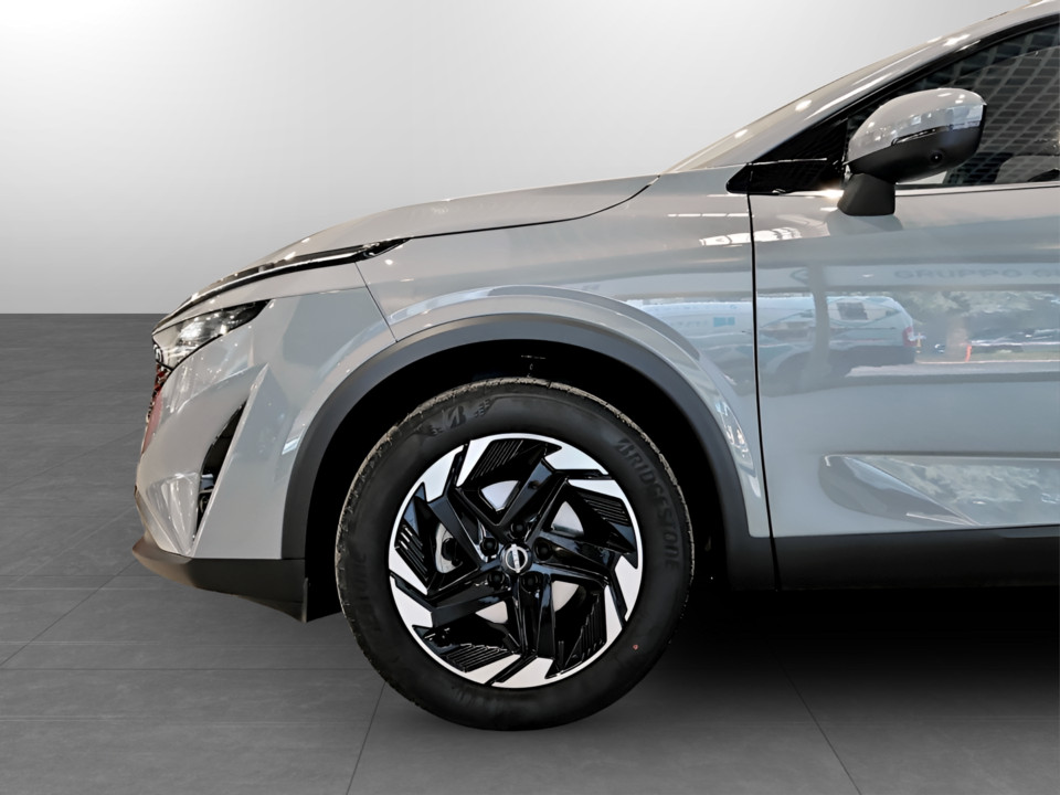 NISSAN Qashqai 1.3 mhev N-Connecta 2wd 158cv xtronic Ibrida usato - 13