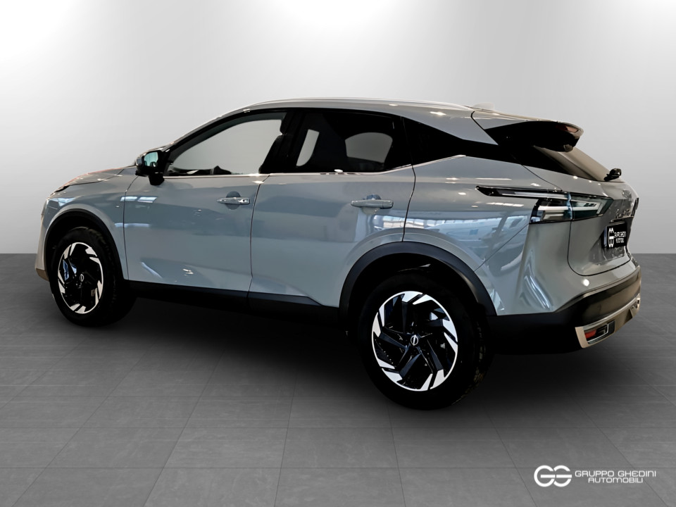 NISSAN Qashqai 1.3 mhev N-Connecta 2wd 158cv xtronic Ibrida usato - 2