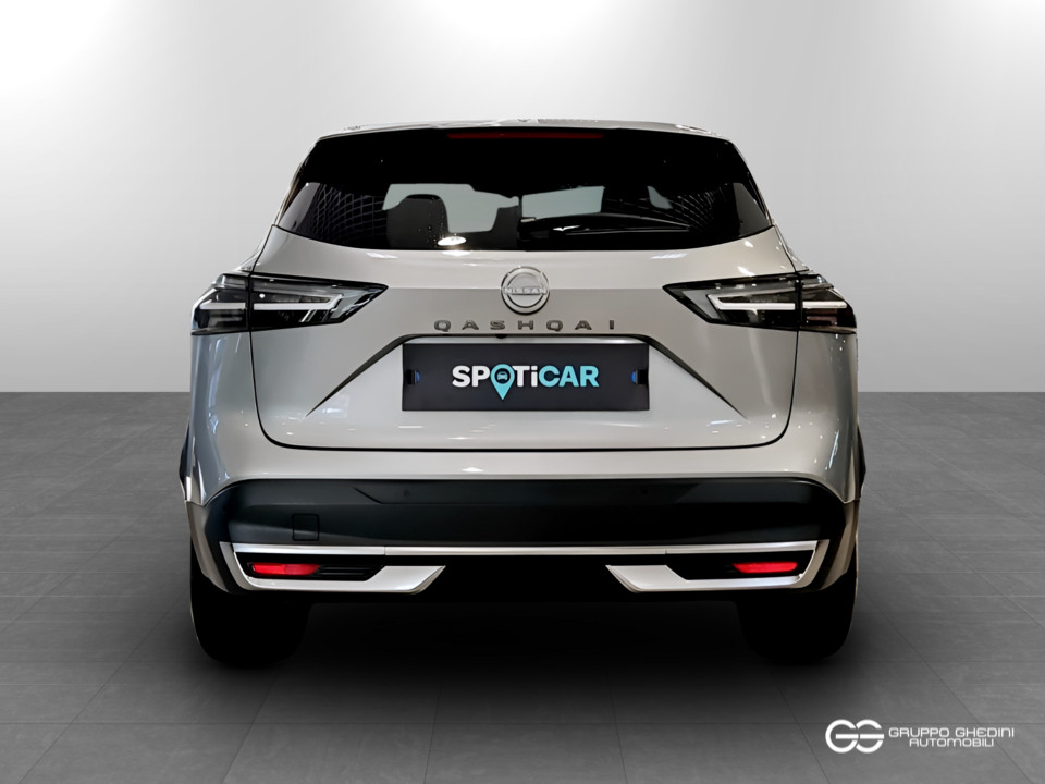 NISSAN Qashqai 1.3 mhev N-Connecta 2wd 140cv Ibrida usato - 4